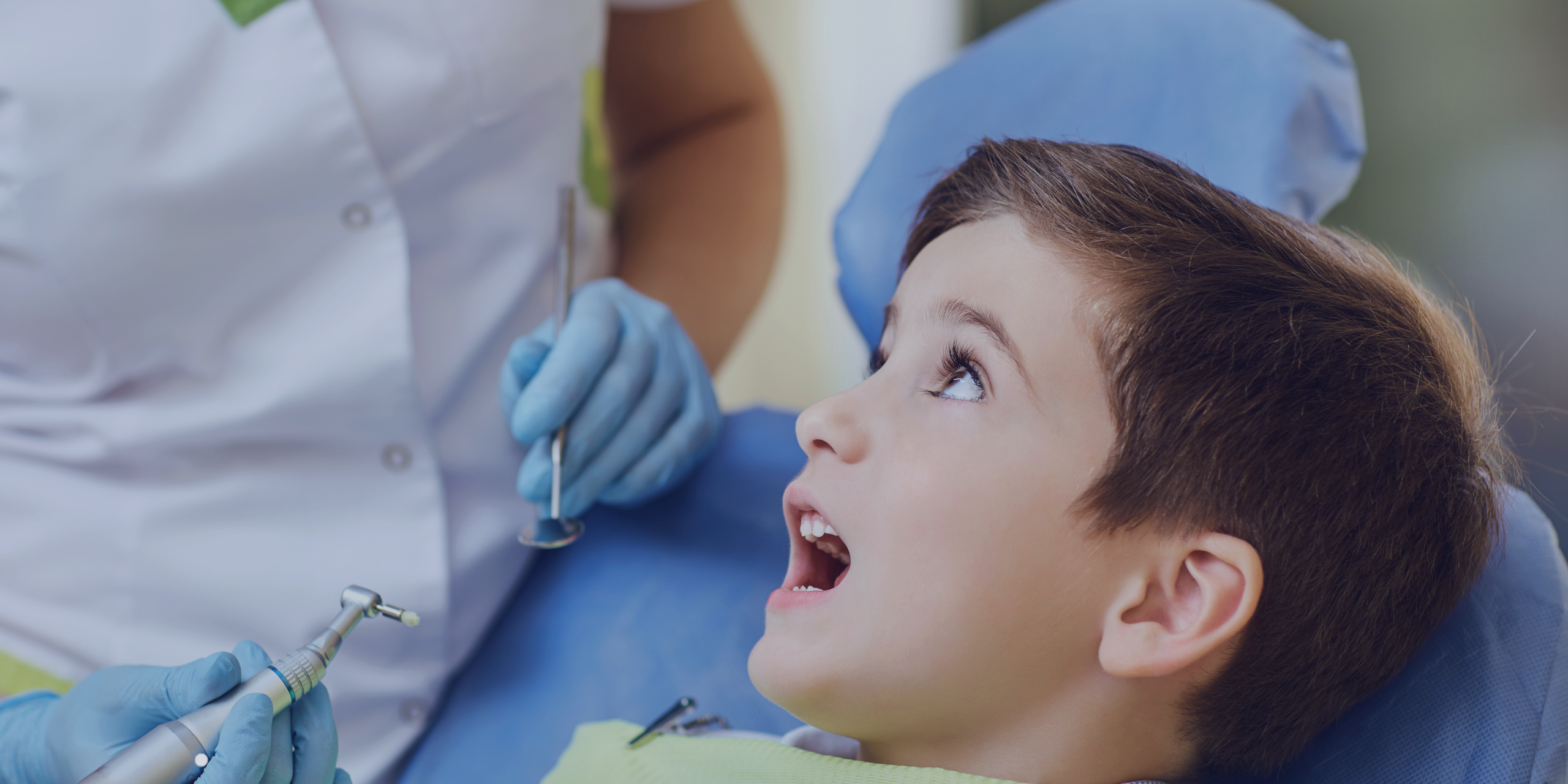 O Que É um Dentista Humanizado (e Por Que Faz Diferença para Seu Filho em Recife)